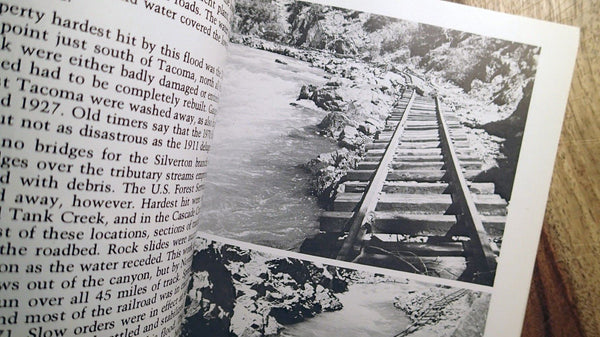 Cinders & Smoke: A Mile by Mile Guide for the Durango to Silverton Narrow Gauge Trip [Paperback] Doris B. Osterwald - Wide World Maps & MORE!