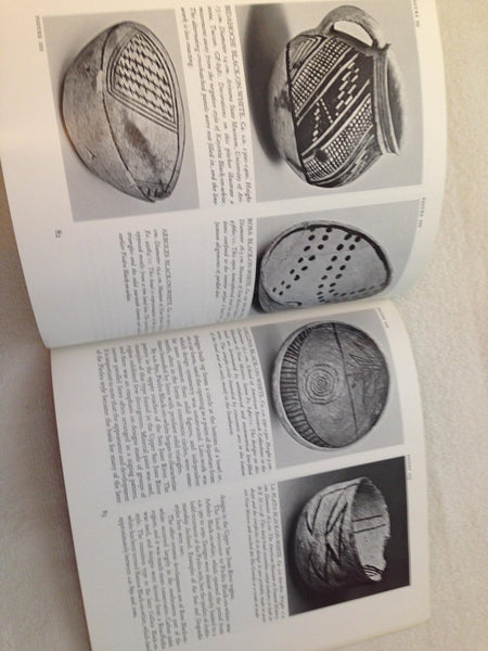 Generations in Clay Pueblo Pottery of the American Southwest Dittert, Alfred and Plog, Fred - Wide World Maps & MORE!