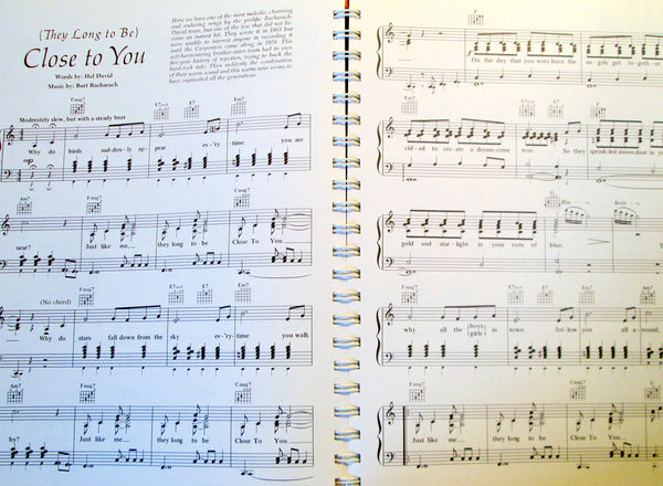 Reader's Digest Treasury of Best Loved Songs: 114 All Time Family Favorites William L Simon - Wide World Maps & MORE!