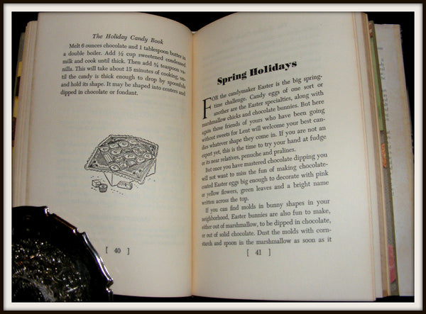 The holiday candy book - Wide World Maps & MORE! - Book - Wide World Maps & MORE! - Wide World Maps & MORE!